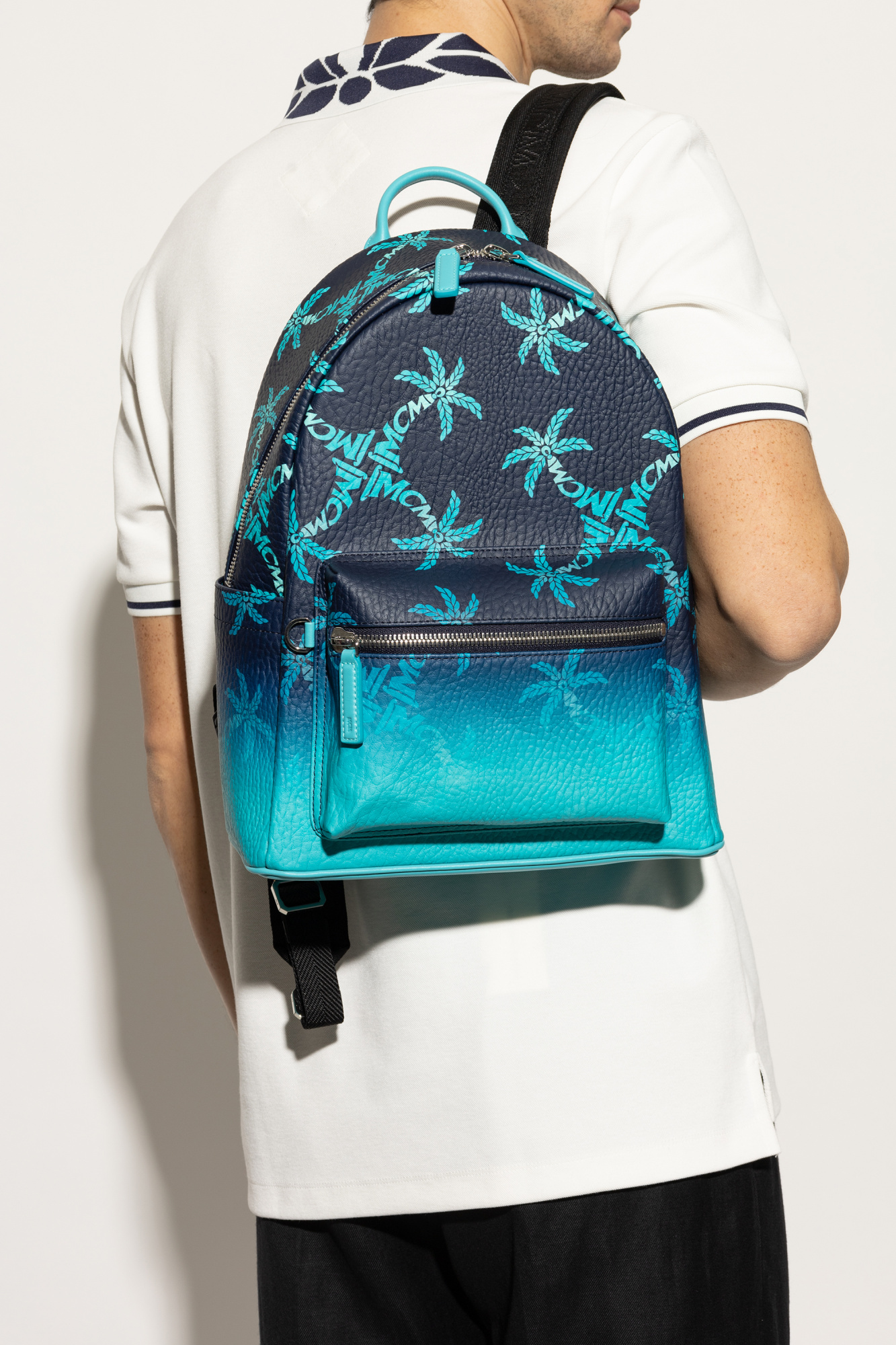 バッグ MCM Floral Leopard Back Pack Mcm Leopard Backpack MCM Stark Floral Leopard Backpack